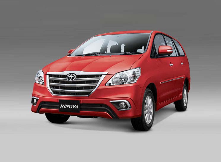 TOYOTA INNOVA