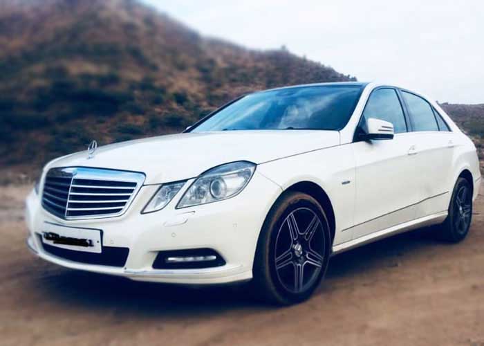 Luxury Taxi Services in Udaipur